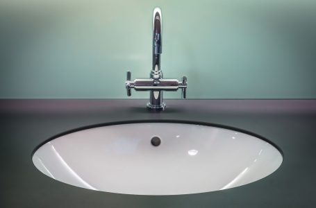 Vasques ou lavabos : avantages et inconvénients